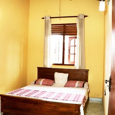 Ariyadasa Guest House Galle Exterior photo